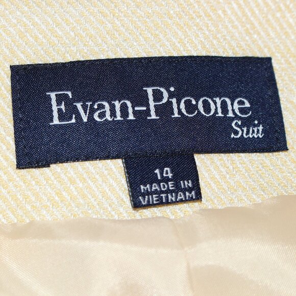 Vintage Evan-Picone 2-Piece Cream Suit with Jacket and Skirt Size 14 - Picture 5 of 15
